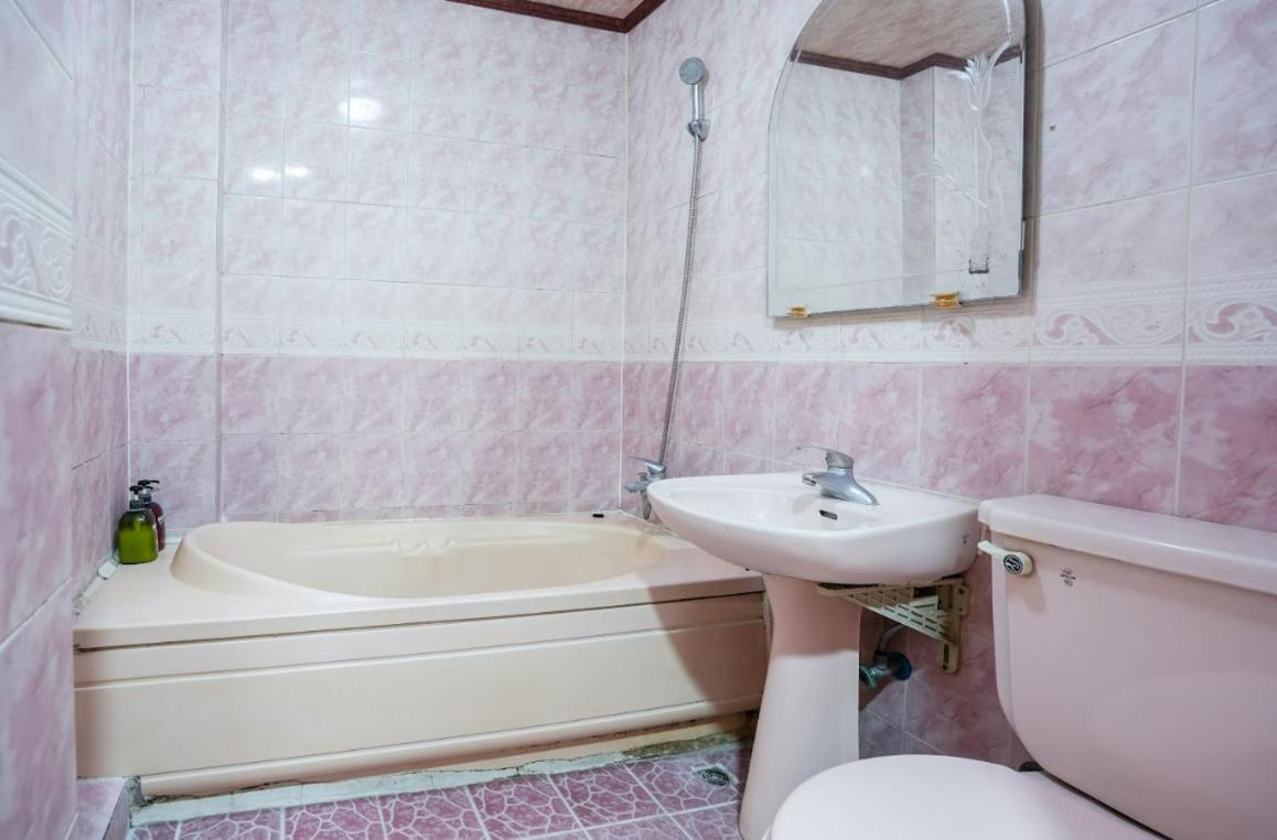 K Motel Daeyeon Пусан Екстериор снимка